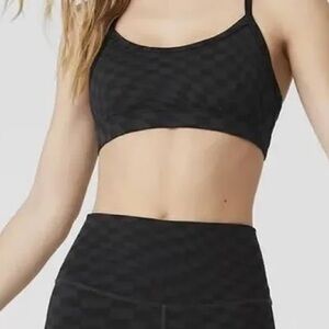 Alo Yoga Gratitude Sports Bra